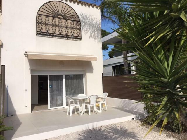 Appartements Les Pesquiers Hyeres Plage Luaran gambar